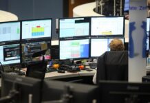 Dax startet kaum verändert – US-Arbeitsmarktdaten erwartet
