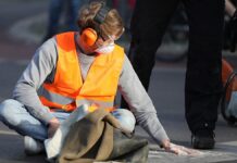 "Letzte Generation" will sich nicht mehr festkleben