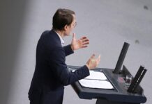 Lauterbach warnt vor Insolvenz von über 100 Kliniken in 2024