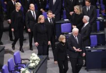 Trauerakt im Bundestag: Politik nimmt Abschied von Wolfgang Schäuble