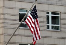 US-Mitarbeiter deutscher Konzerne spenden im US-Wahlkampf Millionen