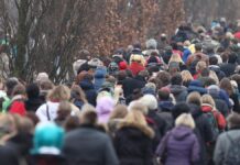 Kabinett beschließt "Gleichwertigkeitsbericht"