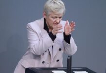 Blockaden: Künast fordert Bauernverbände zum Handeln auf