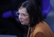 Göring-Eckardt mahnt Grüne zum Umdenken