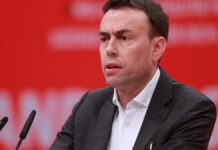 SPD-Außenpolitiker für Erlaubnis zu Beschuss russischer Stellungen