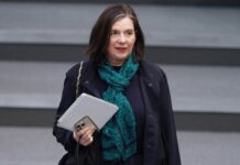 Göring-Eckardt hofft weiter auf mehr Schutz für Verfassungsgericht