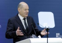 Scholz wirbt bei Arbeitgebern für mehr Tarifbindung