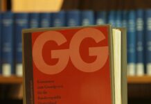 Ampel will das Wort "Rasse" nicht mehr aus Grundgesetz streichen