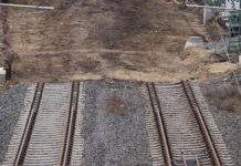 Politiker und Verbraucherschützer kritisieren Bahn-Sparpläne