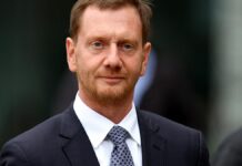 Kretschmer unterstützt Ukraine-Äußerungen des Papstes Kretschmer unterstützt Ukraine-Äußerungen des Papstes