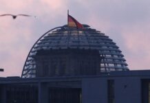 Rufe nach strengeren Sicherheitsmaßnahmen für Parlamente