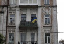 Zahl der Toten nach russischem Raketenangriff steigt auf über 30