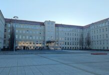 Unionsfraktion kritisiert Reform des Verteidigungsministeriums