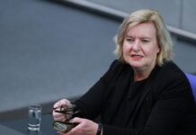 Wehrbeauftragte für weitreichende Konsequenzen aus Spionagefall