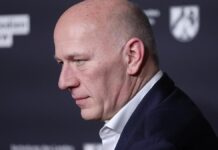 Wegner drängt auf Gesetz für Bezahlkarten für Flüchtlinge