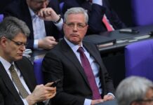 Strack-Zimmermann verteidigt Röttgen nach Disput mit Scholz