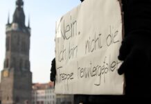 Erneut mehr Anrufe beim Hilfetelefon "Gewalt gegen Frauen"