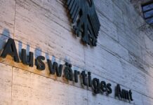 Bericht: Auch Auswärtiges Amt widersetzt sich Linderns Sparplänen