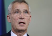 Stoltenberg sieht Ukraine an "kritischem Zeitpunkt" Stoltenberg sieht Ukraine an "kritischem Zeitpunkt"