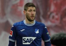 1. Bundesliga: Hoffenheim bringt Sieg gegen Augsburg über die Zeit 1. Bundesliga: Hoffenheim bringt Sieg gegen Augsburg über die Zeit