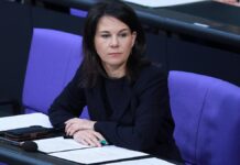 Baerbock drängt auf stärkeren "europäischen Pfeiler" in Nato Baerbock drängt auf stärkeren "europäischen Pfeiler" in Nato