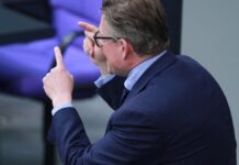 Auch Grüne fordern Schließung des Islamischen Zentrums Hamburg