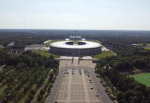 Leverkusen gewinnt DFB-Pokalfinale in Unterzahl