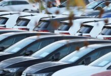 Reintke warnt von der Leyen vor Abkehr von Verbrenner-Aus