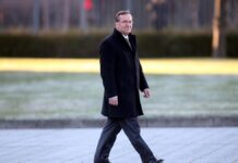 Union unterstützt Pistorius in Wehrpflicht-Frage