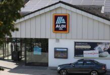 Aldi-Süd-Betriebsrat fordert mehr Geld für Kassierer