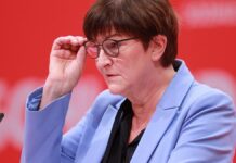 Esken sieht Angriffe als Folge von "Gewalt in der Sprache"