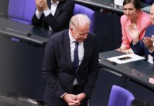 Trittin begründet Einladung von Angela Merkel zu seinem Abschied