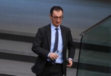 Özdemir bestätigt Streichung von Umweltstandards für Landwirte