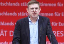 Täter stellt sich nach Überfall auf Matthias Ecke