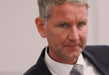 Bericht: Ermittler prüfen Höcke-Rede in Hamm wegen SA-Parole