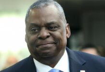 Austin telefoniert mit russischem Verteidigungsminister