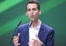 Grüner Wahlkampfleiter: Brauchen "mehr Klarheit" und "mehr Härte"