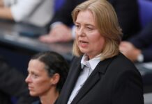 Bas appelliert an Achtung der Meinungsfreiheit