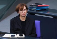 Blume zweifelt an Darstellung von Stark-Watzinger