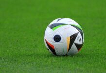 Fußball-EM: Türkei gewinnt gegen Georgien