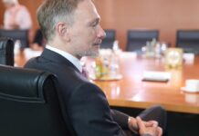 Grüne kritisieren Linder für angedrohte Sozial-Kürzungen