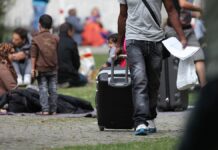 Wirtschaftsflügel der Union will "Integrationsverträge" Wirtschaftsflügel der Union will "Integrationsverträge"