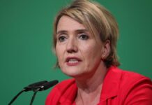 Ex-Grünen-Chefin Peter ermuntert Habeck zu Kanzlerkandidatur