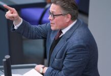 Von Notz drängt auf Bundestransparenzgesetz