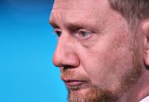 Kretschmer kritisiert Kommunikation über US-Waffenstationierung