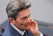 Mützenich will Vermögenssteuer zum Wahlkampf-Thema machen