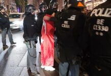 Polizei-Einsatz bei Türken-Party in Berlin-Kreuzberg