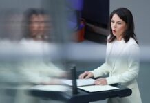 Baerbock verteidigt Stationierung von US-Raketen in Deutschland