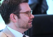 Buschmann fürchtete Giftanschlag auf freigelassene Geiseln