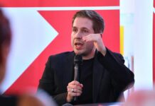 Kühnert fordert "Herdenschutz" für bedrohte Personen